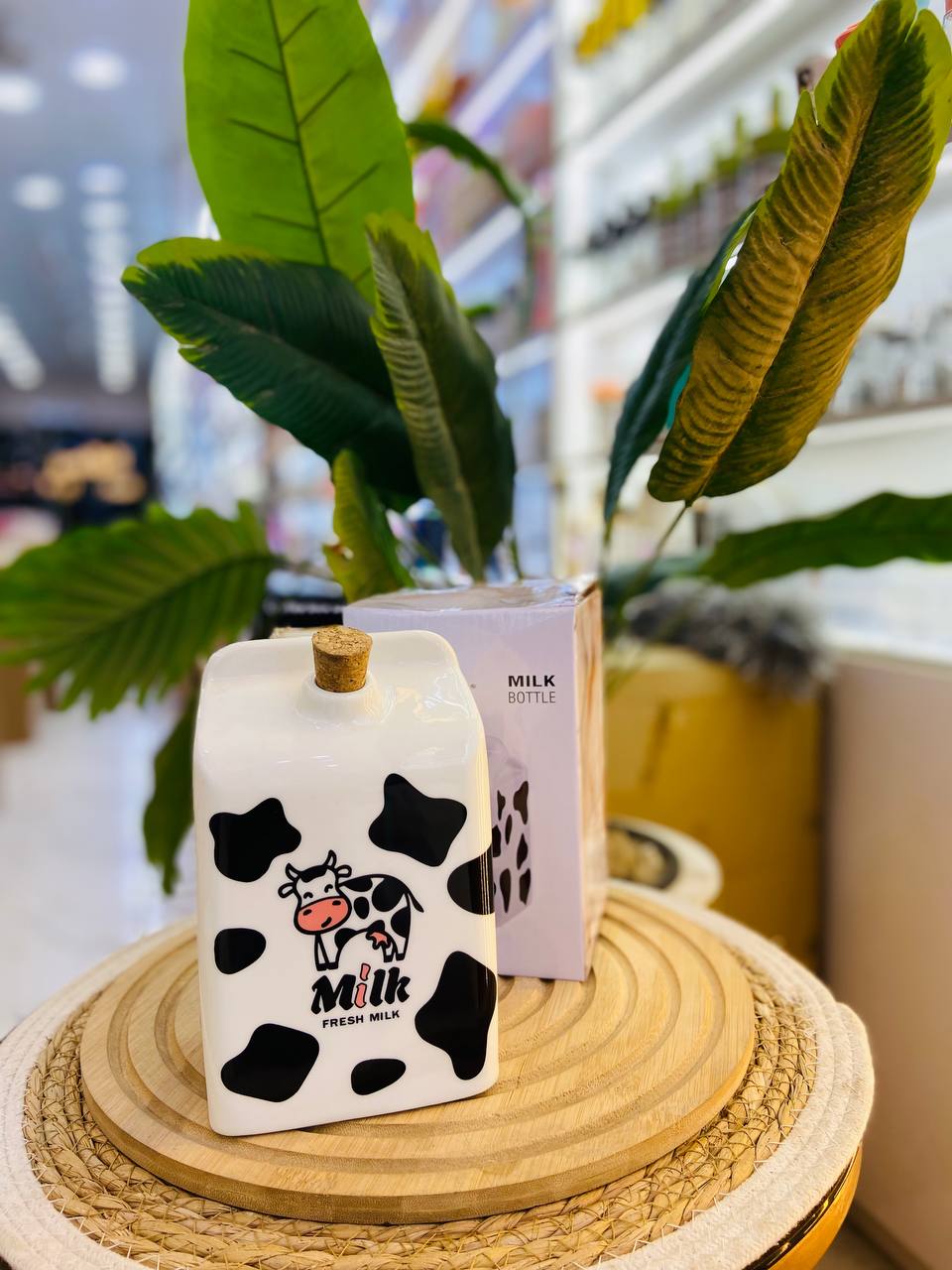 زجاجة / حافظة لبن بورسلين بتصميم علبة اللبن (بقع البقرة) بغطاء فلين