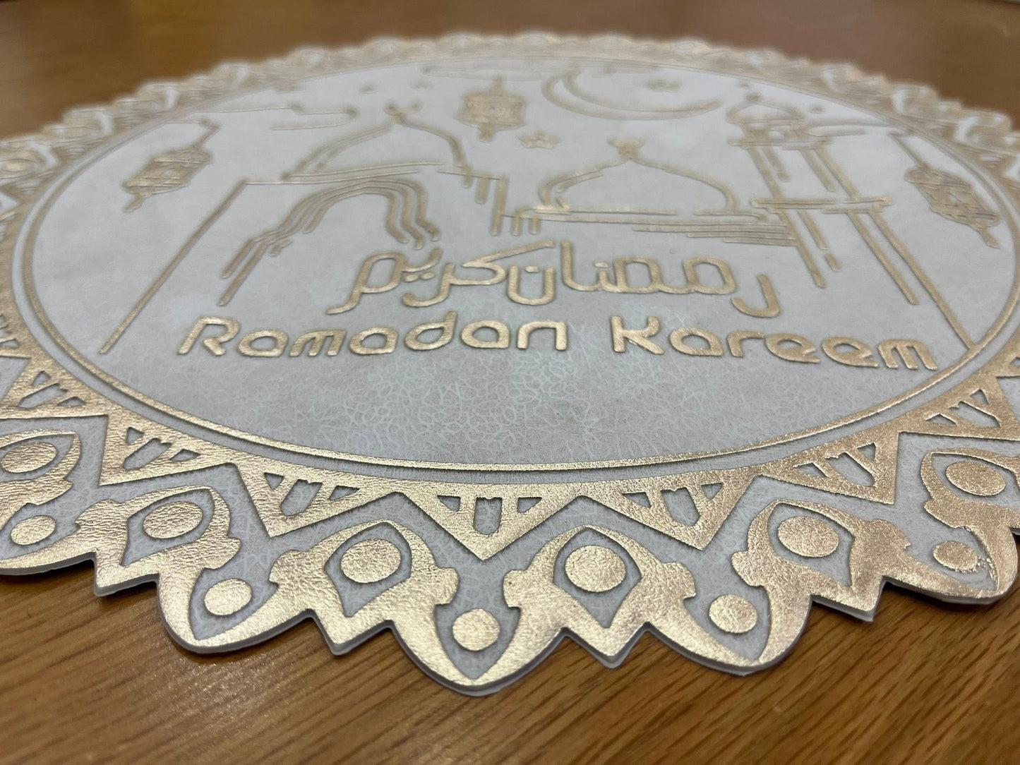 كوستر "رمضان كريم" - 2 قطعه – لمسة رمضانية فخمة لسفرتك