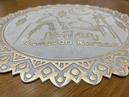 كوستر "رمضان كريم" - 2 قطعه – لمسة رمضانية فخمة لسفرتك