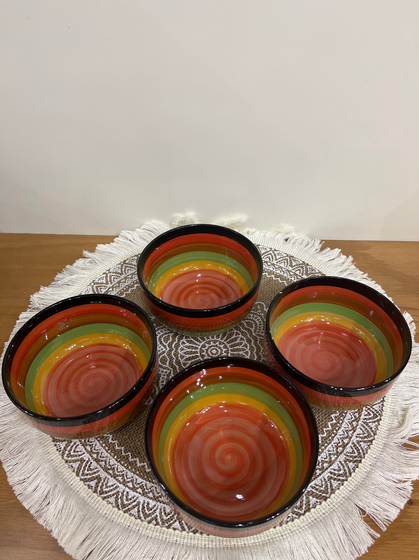 طقم بولات تقديم بورسلين (4 قطع) – للصوصات والسلطات الصغيرة