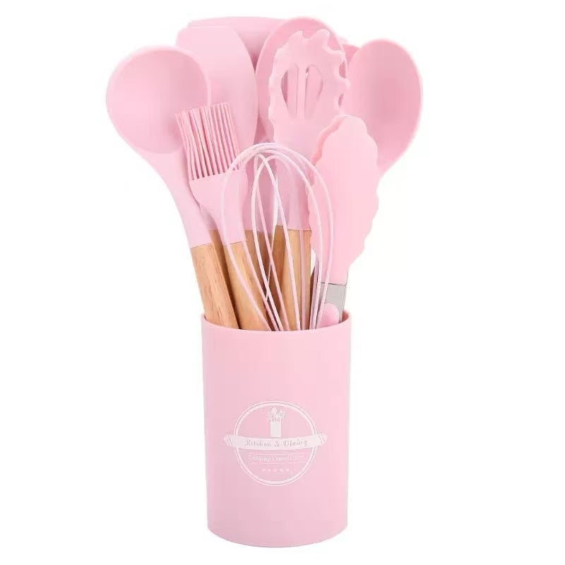 طقم أدوات مطبخ من الخشب والسيليكون – فخامة وأناقة