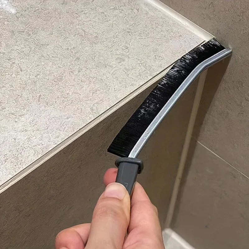 تنظيف الشقوق الصلبة – فرشاة دقيقة دقيقة