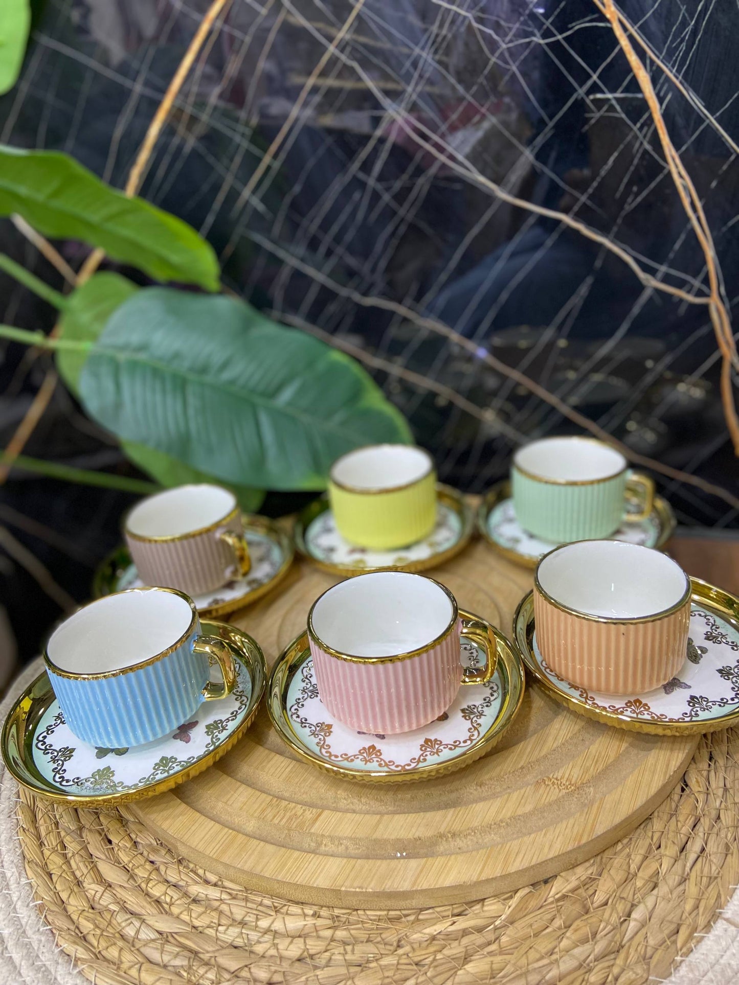 طقم فناجين شاي بورسلين مضلع (12 قطعة)