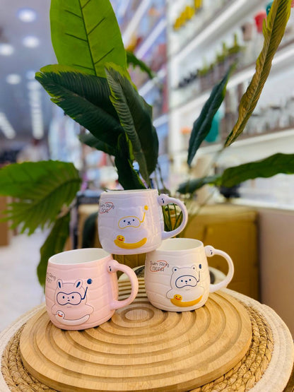 مج خزف (سيراميك) بطبعة حيوانات بعوامة بطة (شكل مضلع)