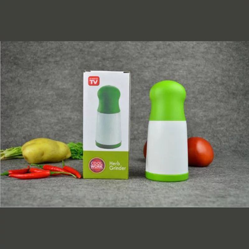 مفرمة خضروات يدوية صغيرة – لفرم البقدونس والنعناع بسهولة