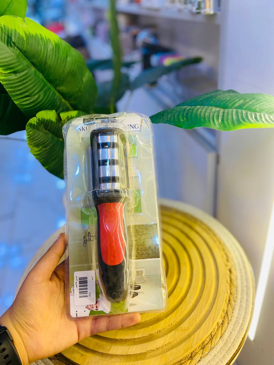 مسن سكاكين يدوي – 3 مستويات تسنين للسكاكين والمقصات