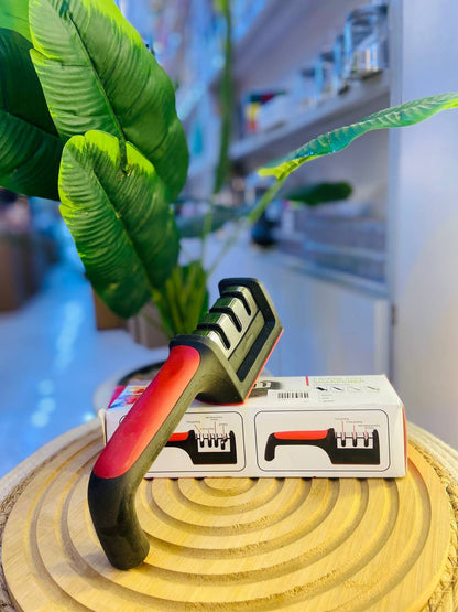 مسن سكاكين يدوي – 3 مستويات تسنين للسكاكين والمقصات