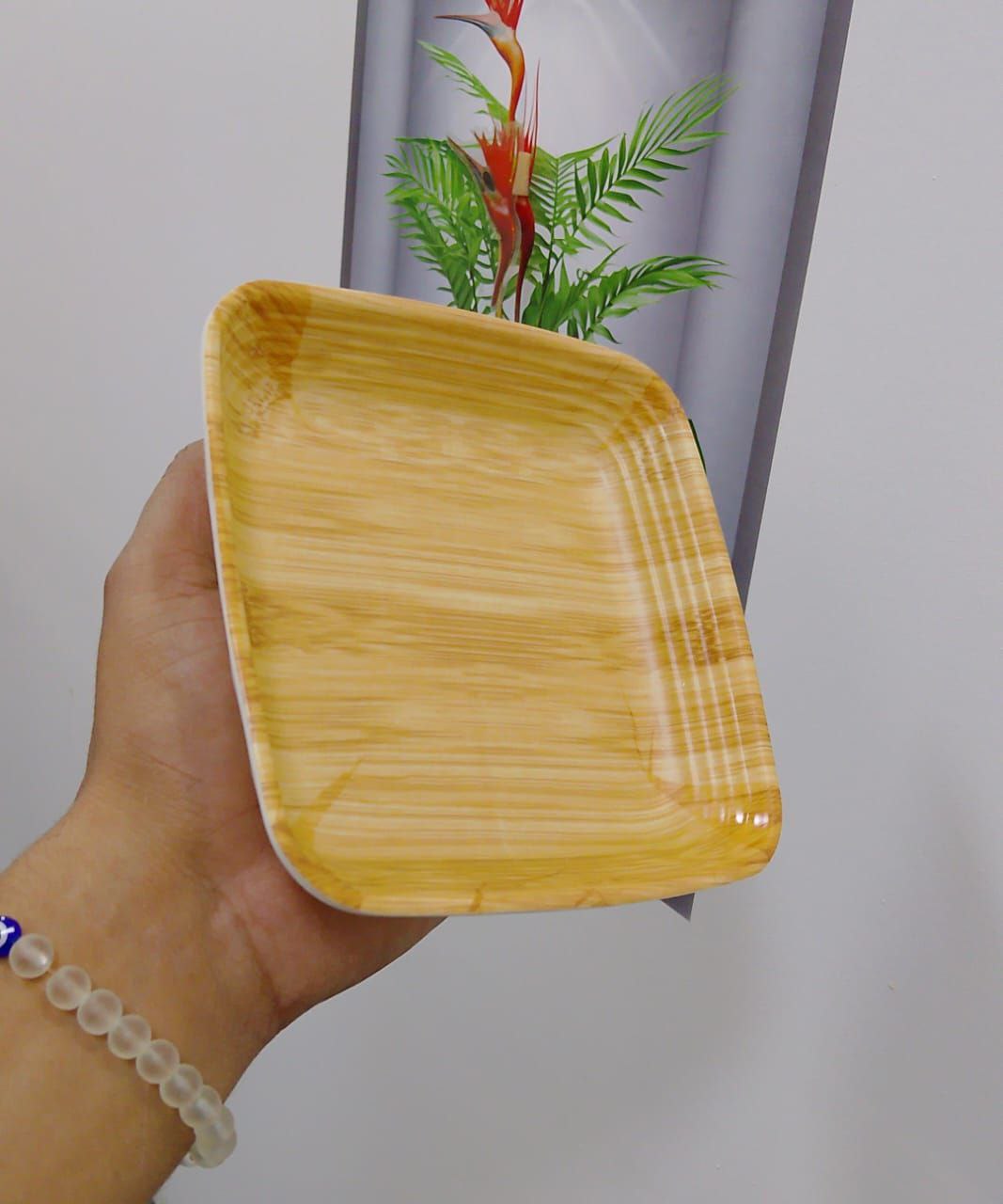 أطباق تقديم بتصميم الخيزران – لمسة طبيعية دافية لمائدتك