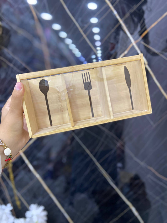 منظم أدوات المائدة الخشبي (بامبو) - حل 3 في 1 لترتيب المطبخ