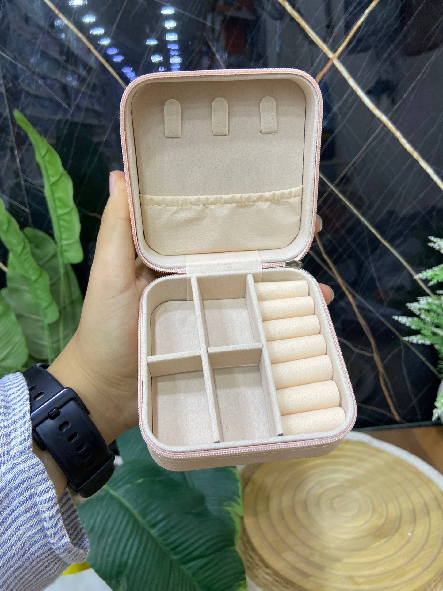 صندوق/منظم إكسسوارات ميني - قطيفة للسفر