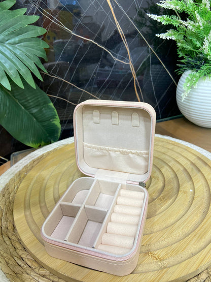 صندوق/منظم إكسسوارات ميني - قطيفة للسفر
